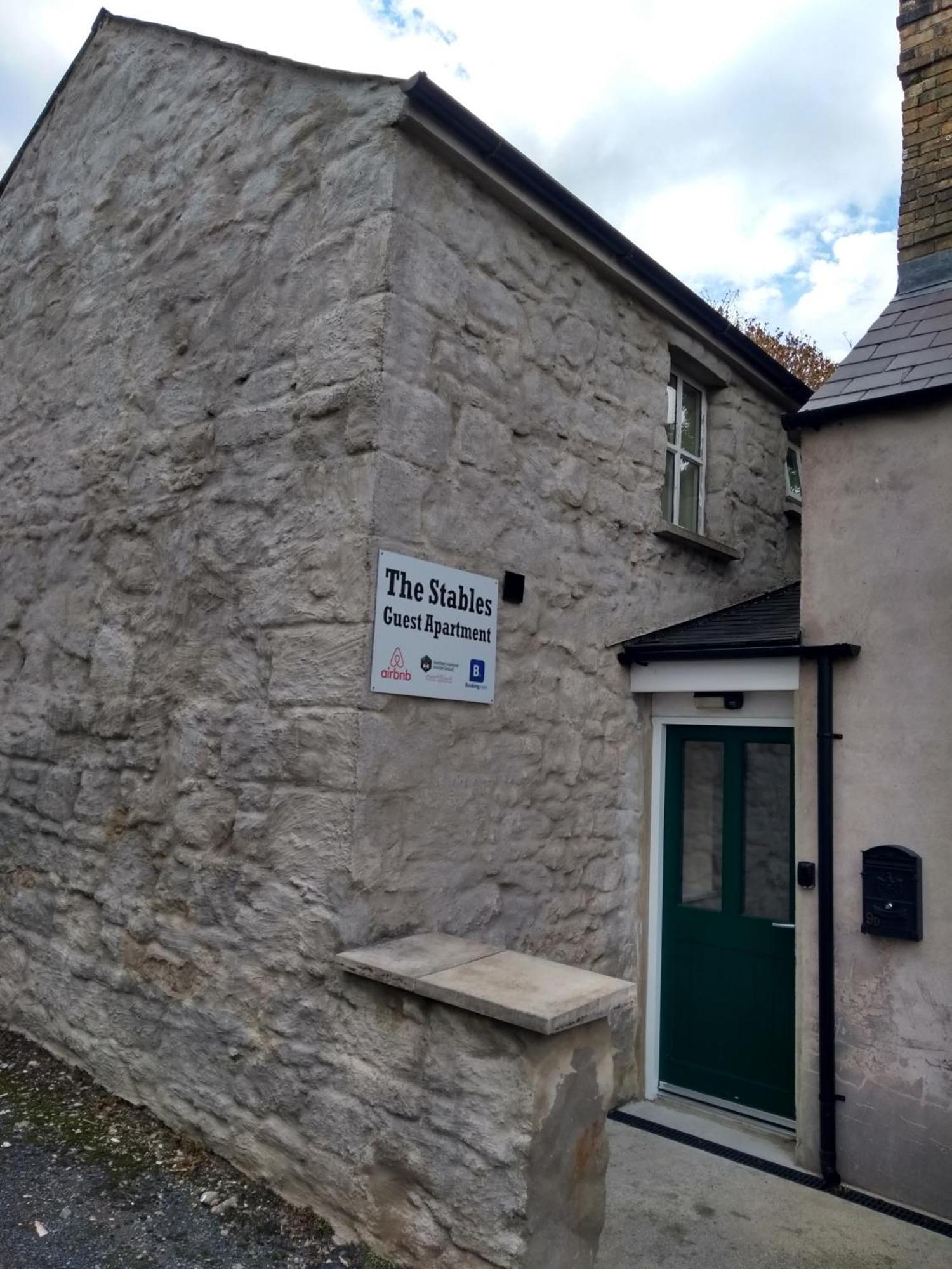 The Stables Guest Apartment Cookstown Exterior photo